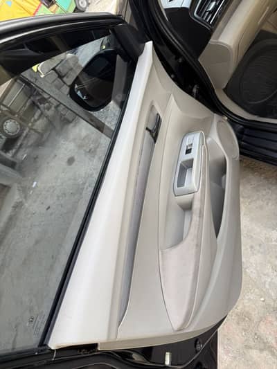 Honda city black 03086647838