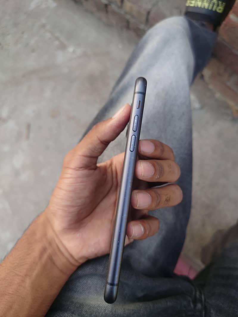 Iphone 11 3
