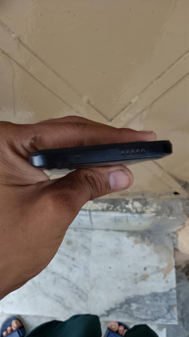 Redmi A2+ 4