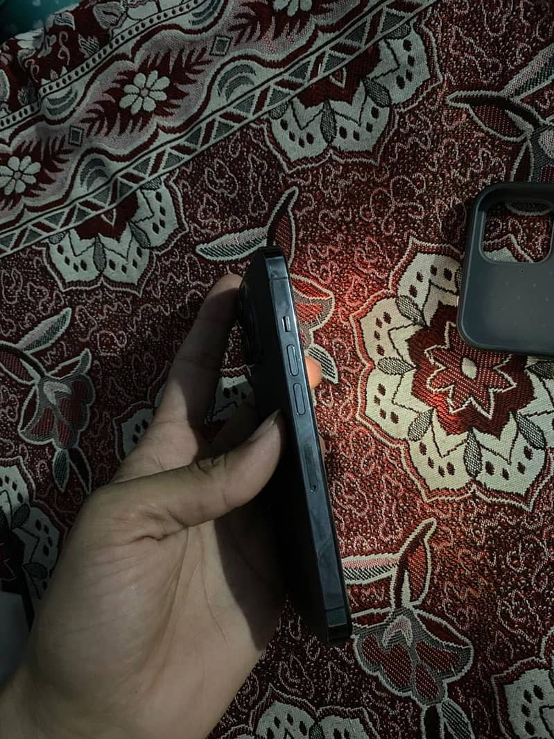 Iphone 13 pro 1