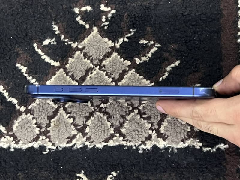 17 pro max 0