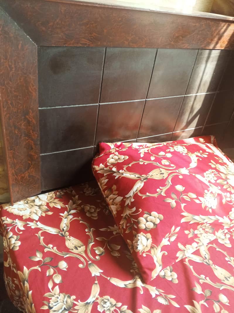 single bed good condition 1