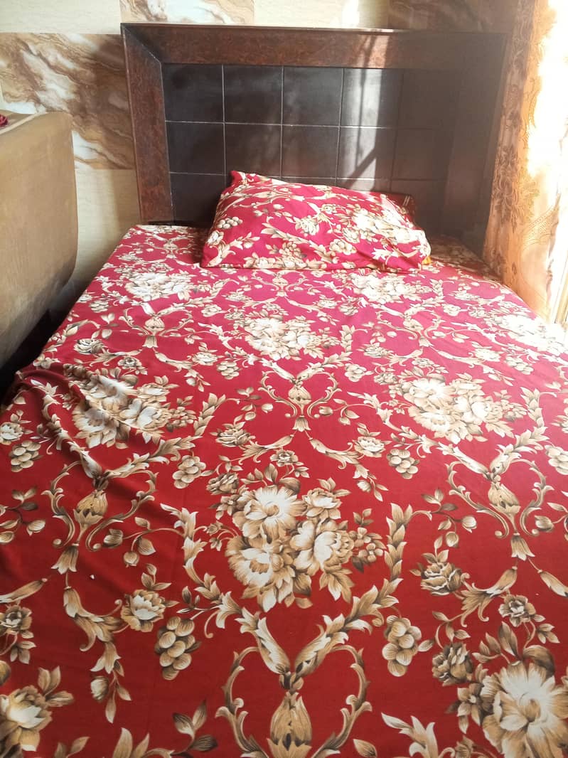 single bed good condition 2