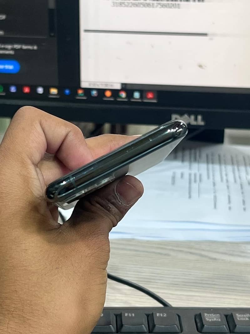 iPhone 11 pro 2