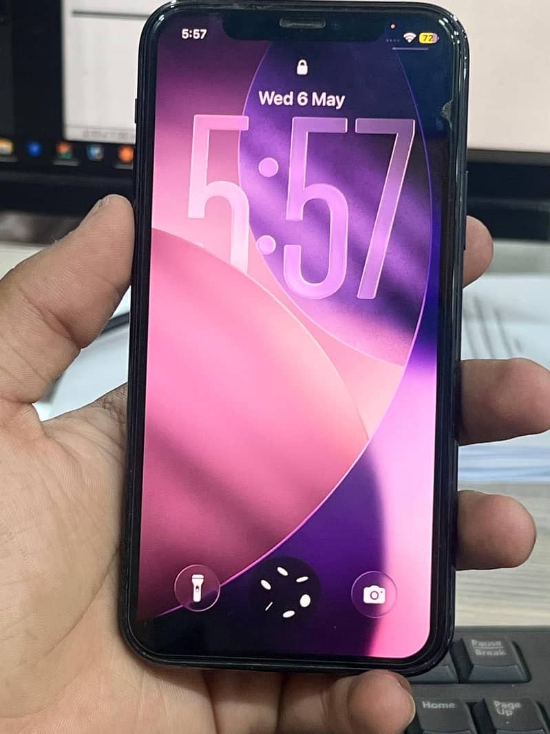 iPhone 11 pro 6