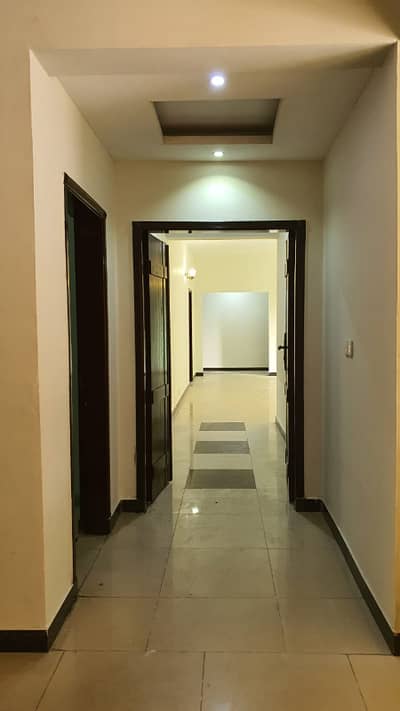 Apartment For Rent In Askari 10 Lahore Cantt.