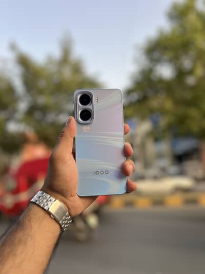 IQOO Neo 11 5G Snapdragon 8 Elite