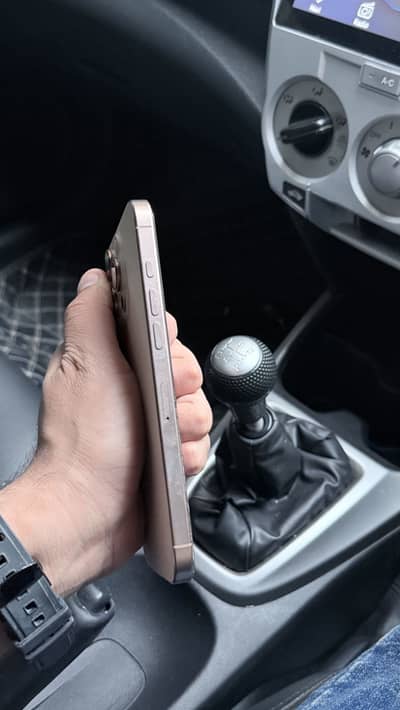 iphone 16pro max 256Gb pta approved