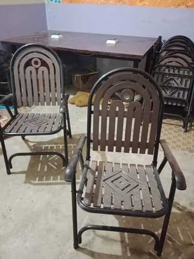 10 folding chairs +2 tables size 6×4 feet