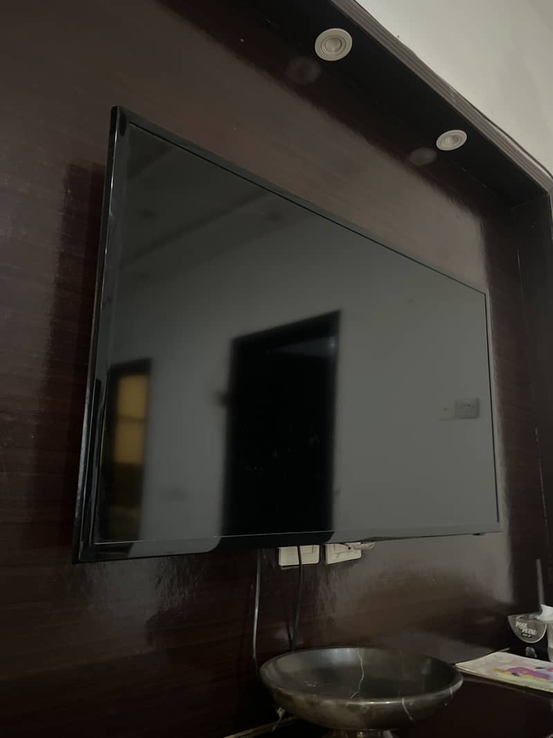 Lcd tv 0