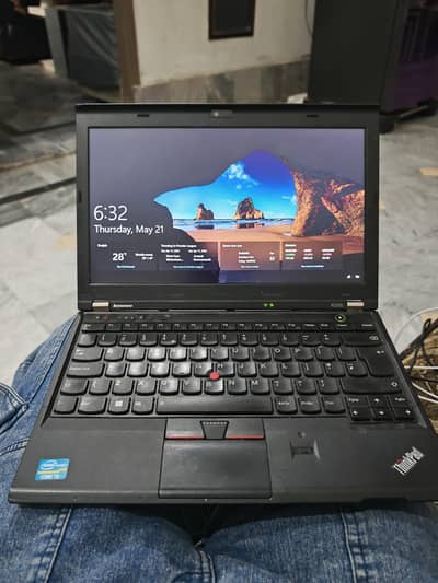 Lenovo x230i core i3