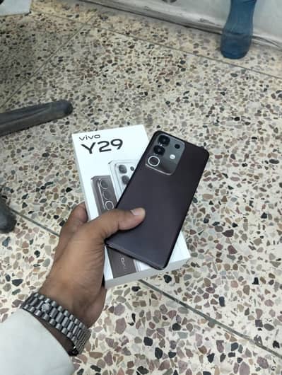 vivo Y29 8/256 complete box 10 month warranty. . 03207336717