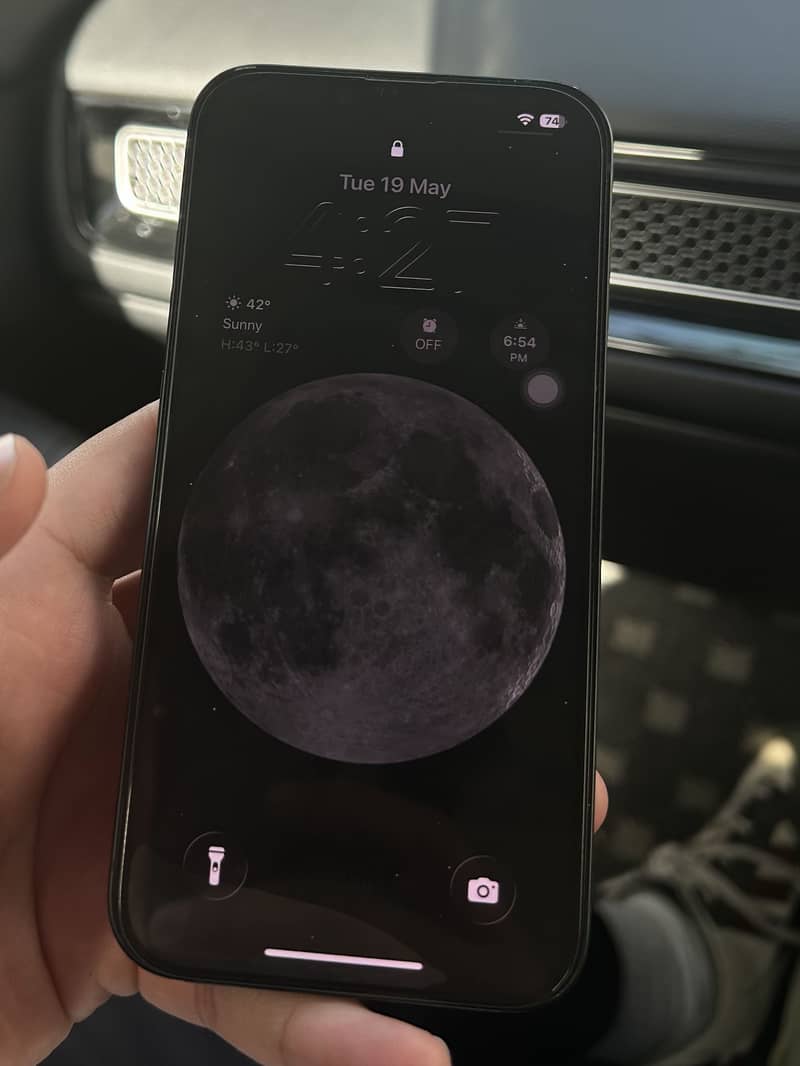 Iphone 14 JV 1