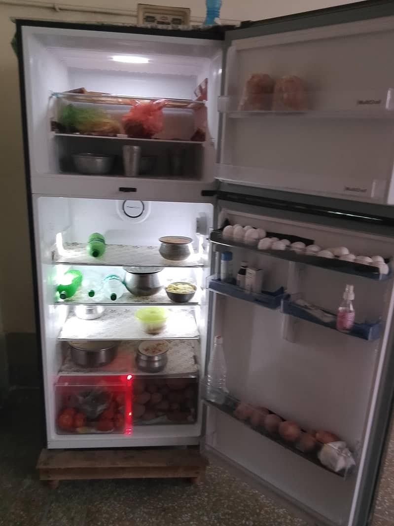 Refrigerator 10