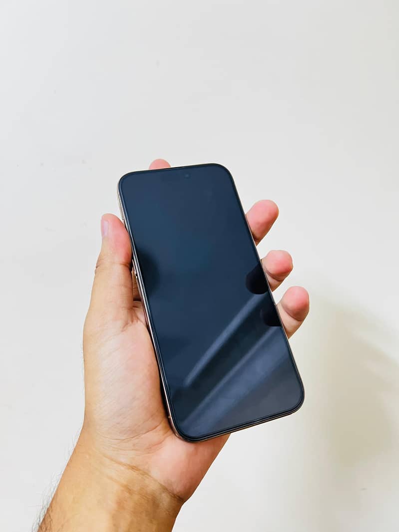 iPhone 16 Pro Maxx 7