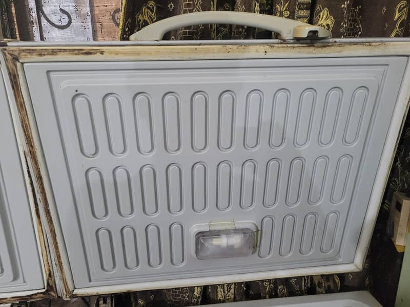 Waves two doors freezer 1