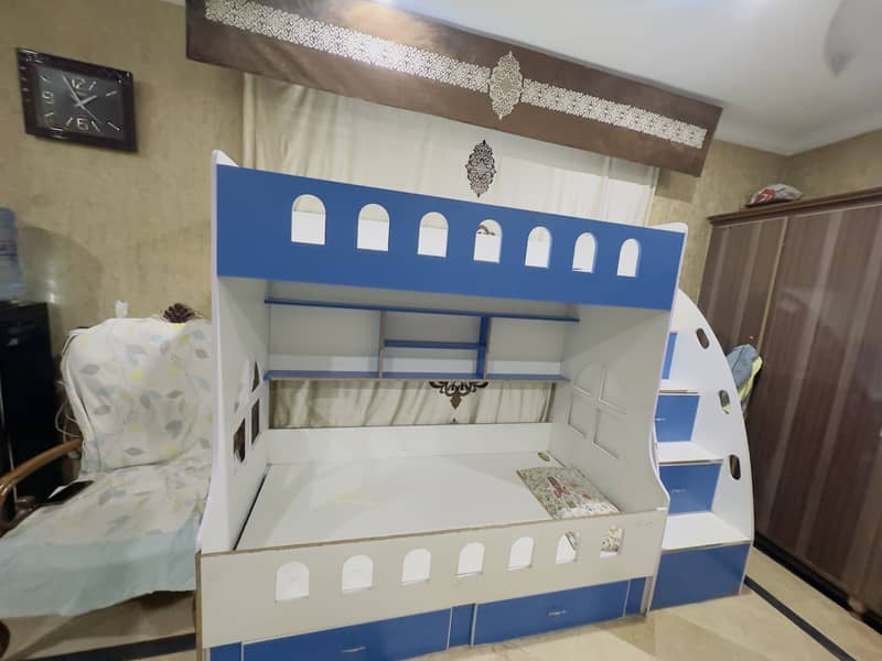 Children bed 0