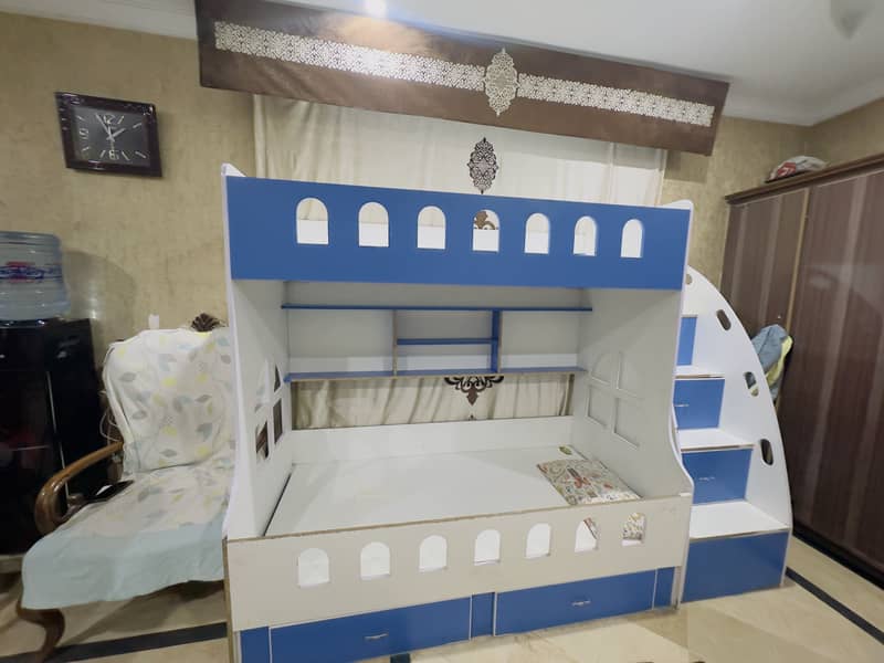 Children bed 1