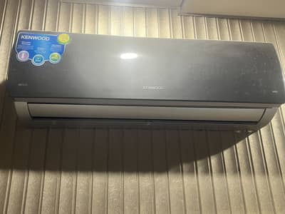 Kenwood invertor ac 100% ok