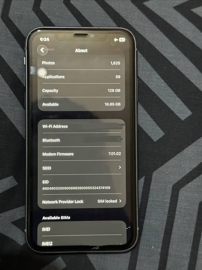 iPhone 11 6