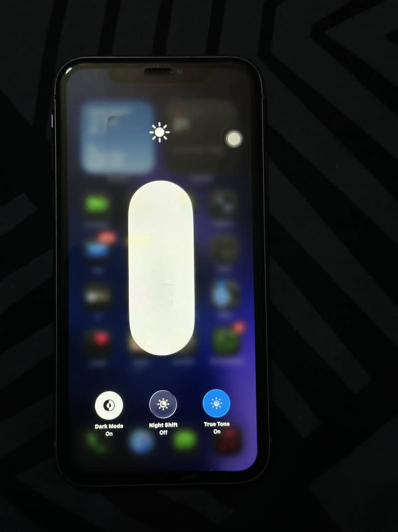 iPhone 11 9