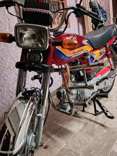 Honda 70 like new