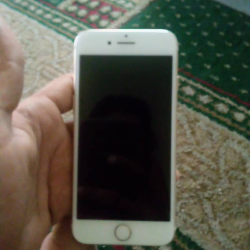 Apple iPhone 7 2
