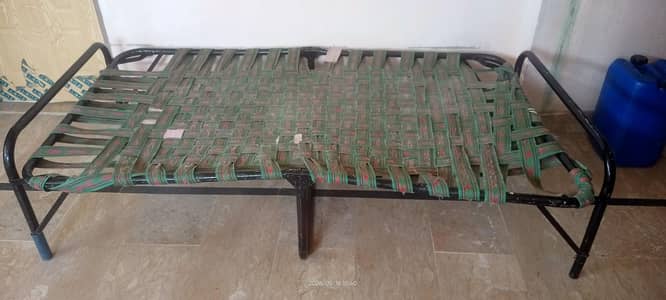 Folding charpai