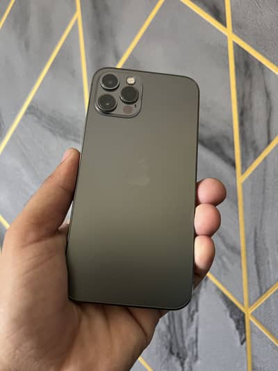 Iphone 12 pro approved 128gb