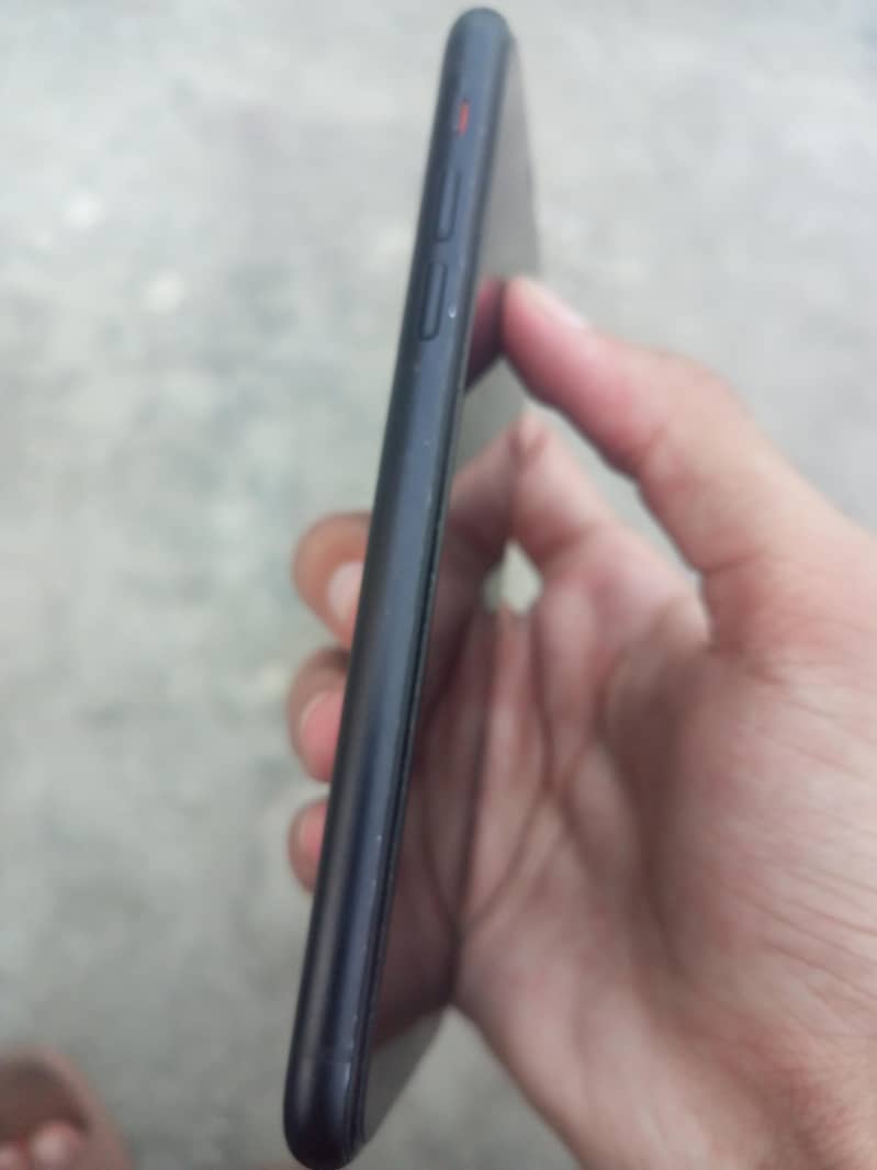iPhone Xr 1