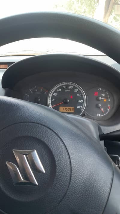 suzuki swift 1.3 DLX