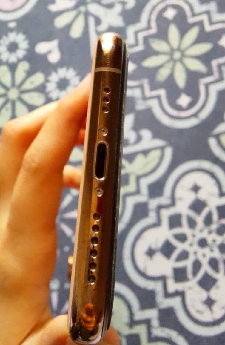 iphone xs 8