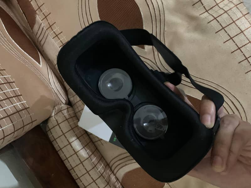 VR BOX 1