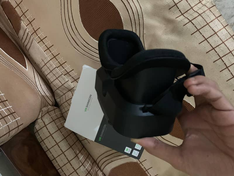 VR BOX 2