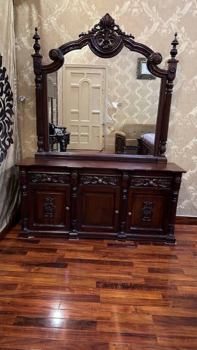 Room dresser #dressing table
