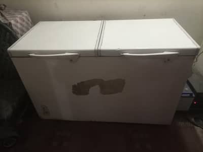 Waves 2 Door full size deep freezer for sale