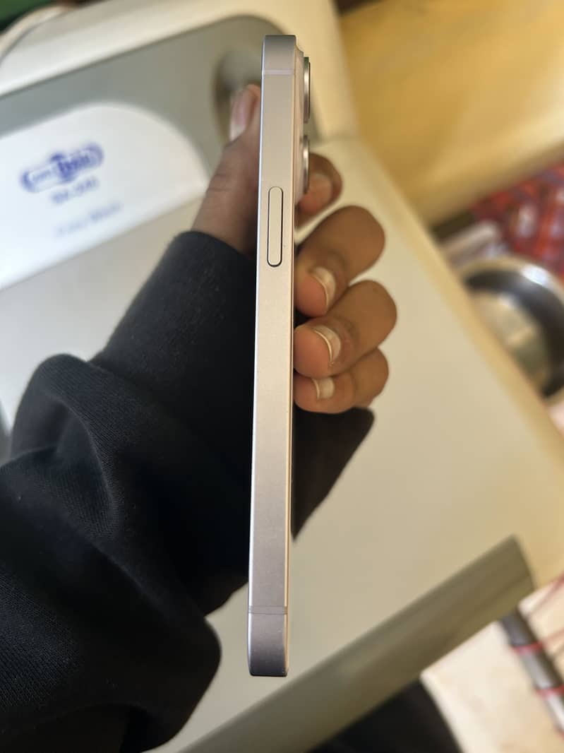 Iphone 14 jv 1