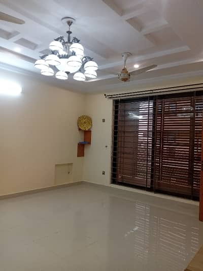 40*70 Beautiful Upper Portion In Media Town For Rent