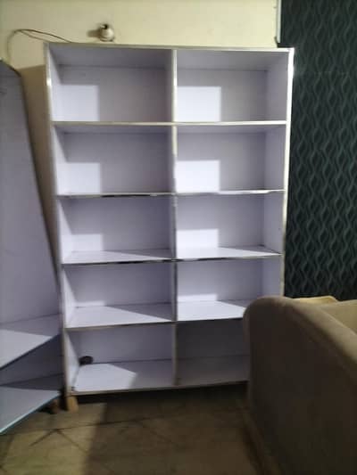 wooden shelves/racks/hangings for boutique in excellent condition