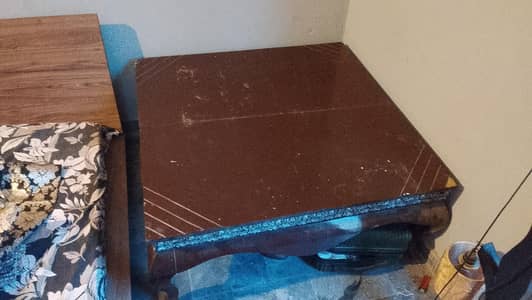 Kali Tali Table
