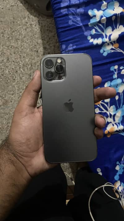 Iphone 12 pro max with box factory unlock water pack