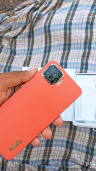 Oppo F17 8Gb Ram 128 GB memory PTA approved. 0328=610=2363
