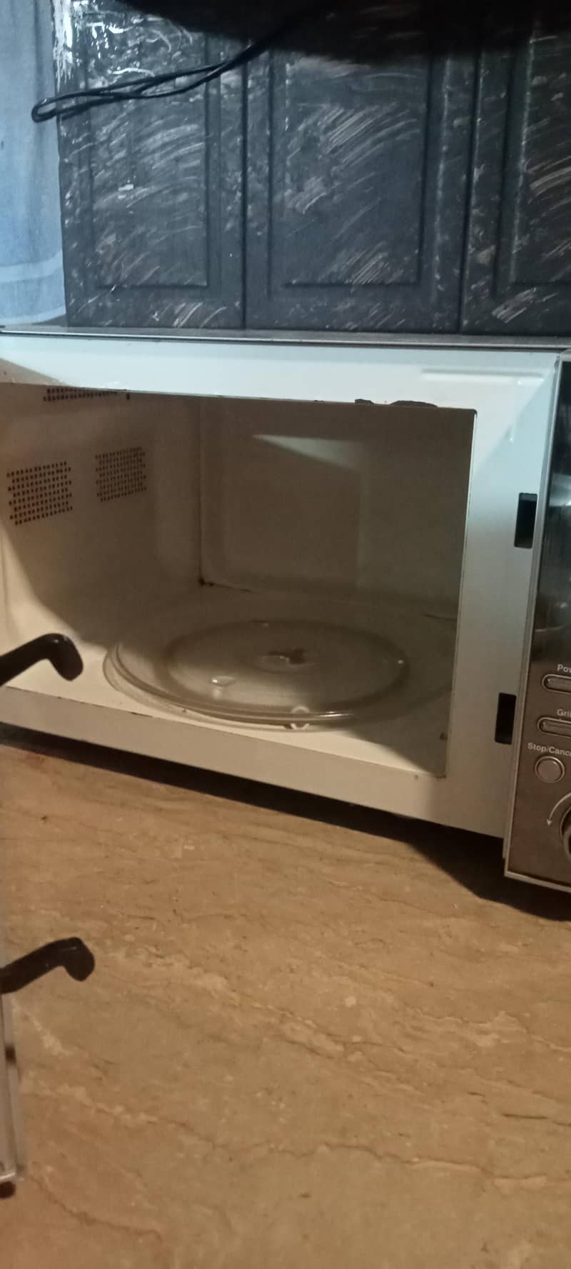 MICROWAVE 2