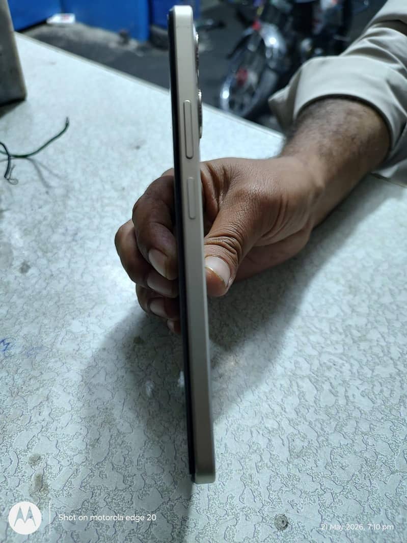 Realme Note 70 4