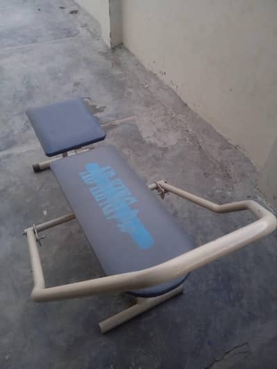 (AB KING PRO) Abdominal Exercise Machine.