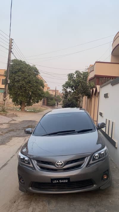 Toyota corolla altis sr cruestonic1.8 full option