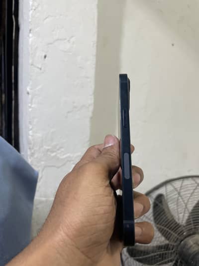 I phone 13 non pta sim locked