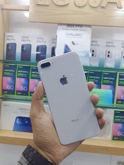IPHONE 8 PLUS 64 GB FACTORY UNLOCK