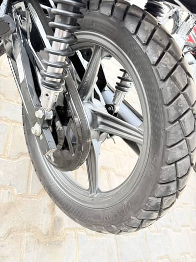 Suzuki GR-150cc 2025