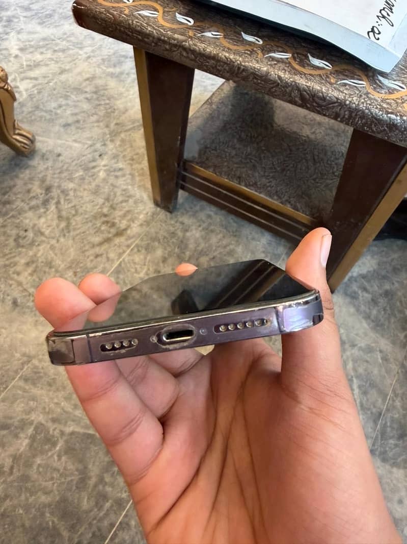 iphone 14pro max 2